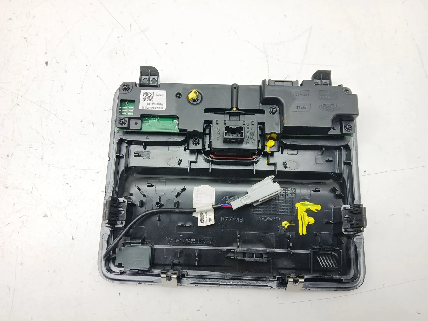 Luz Interior Delantera Central para Ford Puma (J2K, Cf7)
