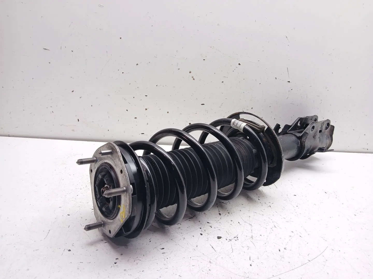 Amortiguador Delantero Izquierdo para Ford Puma (J2K, Cf7)