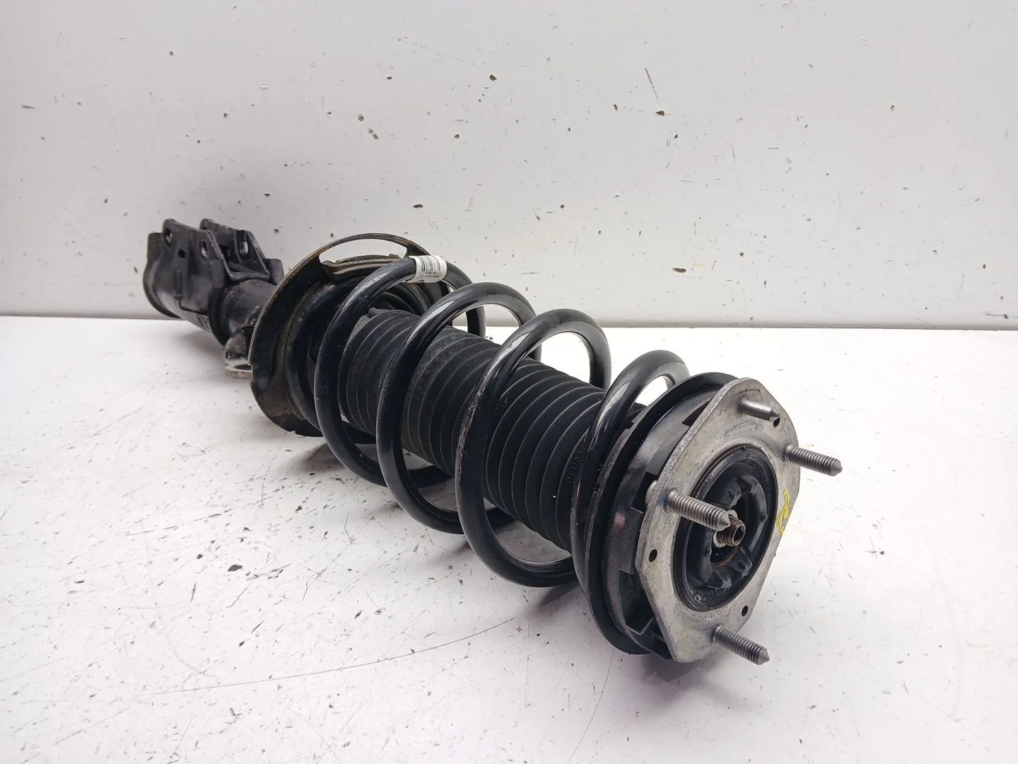 Amortiguador Delantero Izquierdo para Ford Puma (J2K, Cf7)