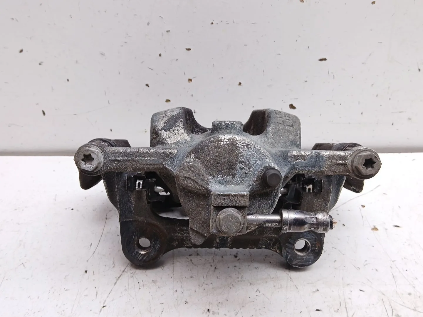Pinza Freno Delantera Derecha para Ford Puma (J2K, Cf7)