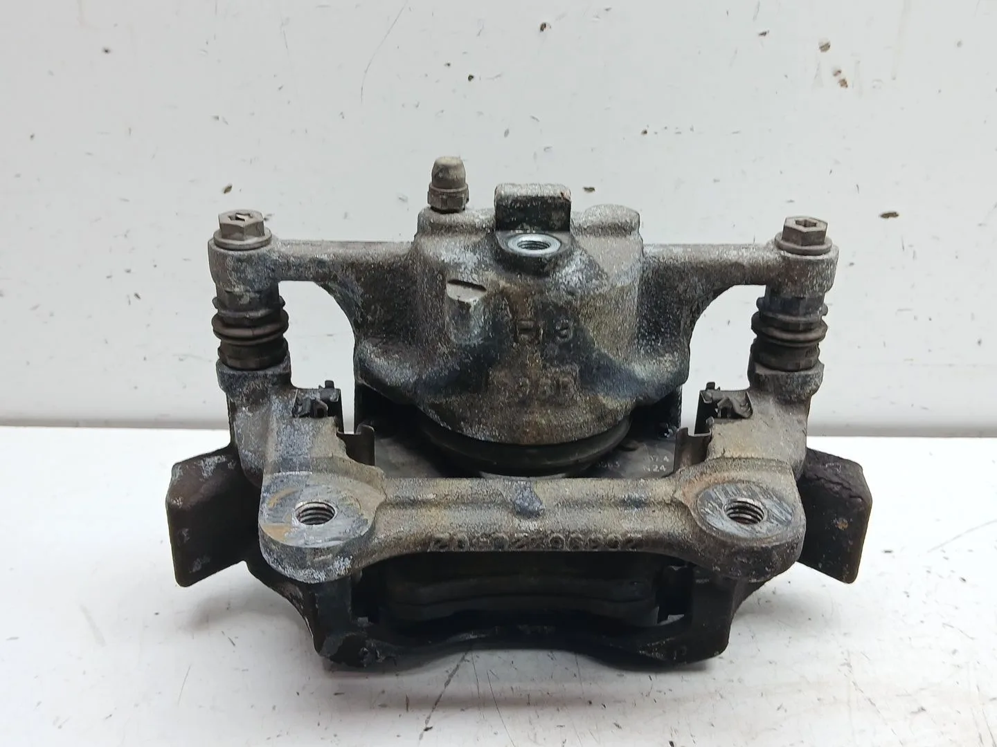 Pinza Freno Delantera Izquierda para Ford Puma (J2K, Cf7)