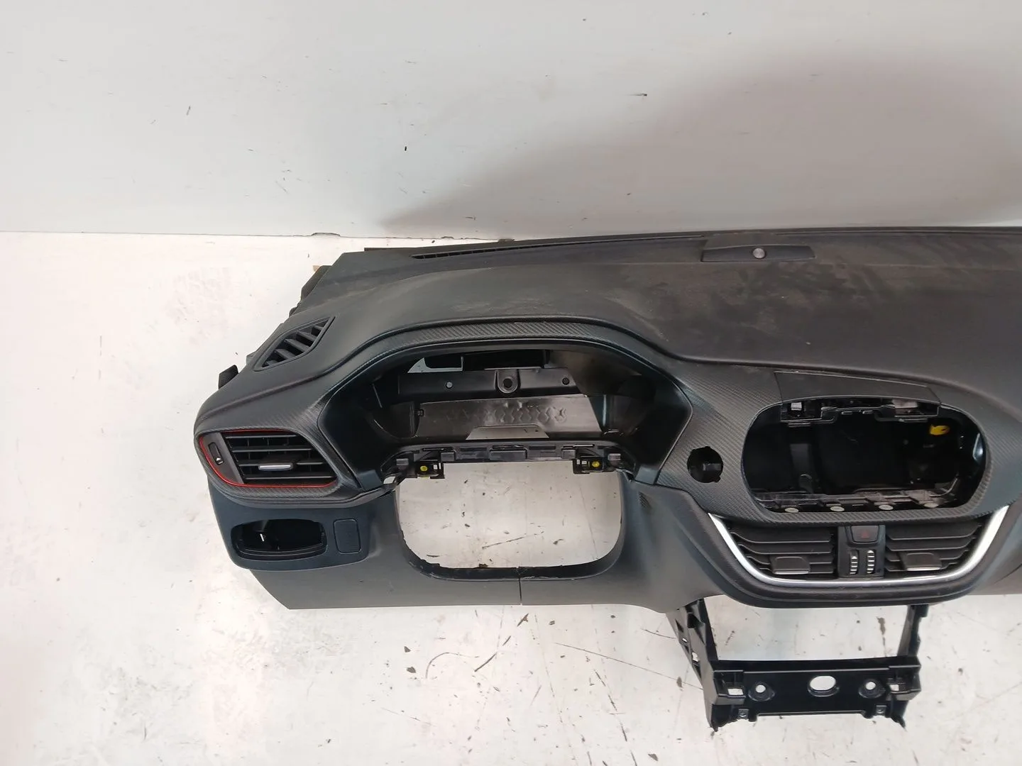 Salpicadero para Ford Puma (J2K, Cf7)