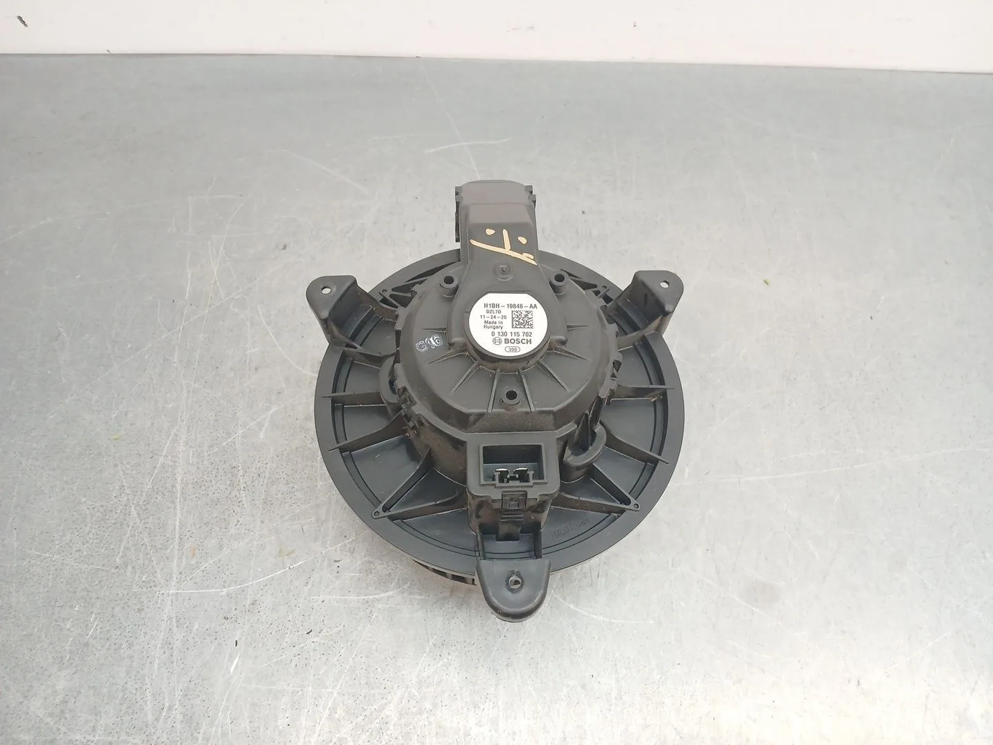 Ventilador Calefaccion para Ford Puma (J2K, Cf7)