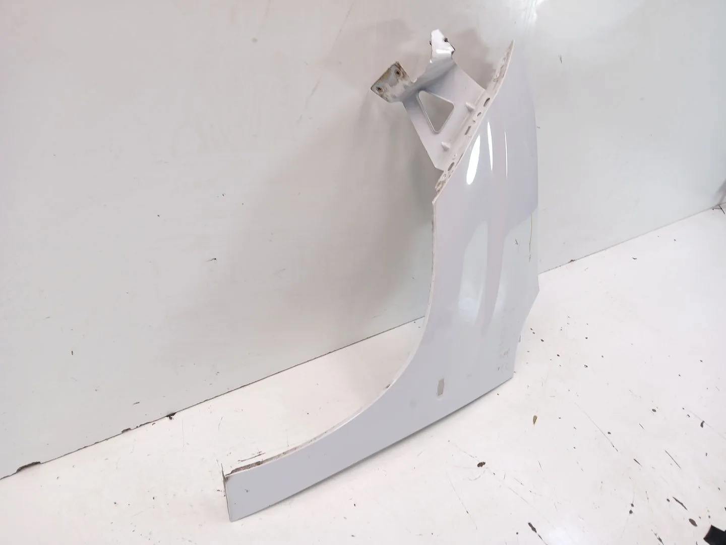 Aleta Delantera Izquierda para Opel Combo E Tour / Life (K9)