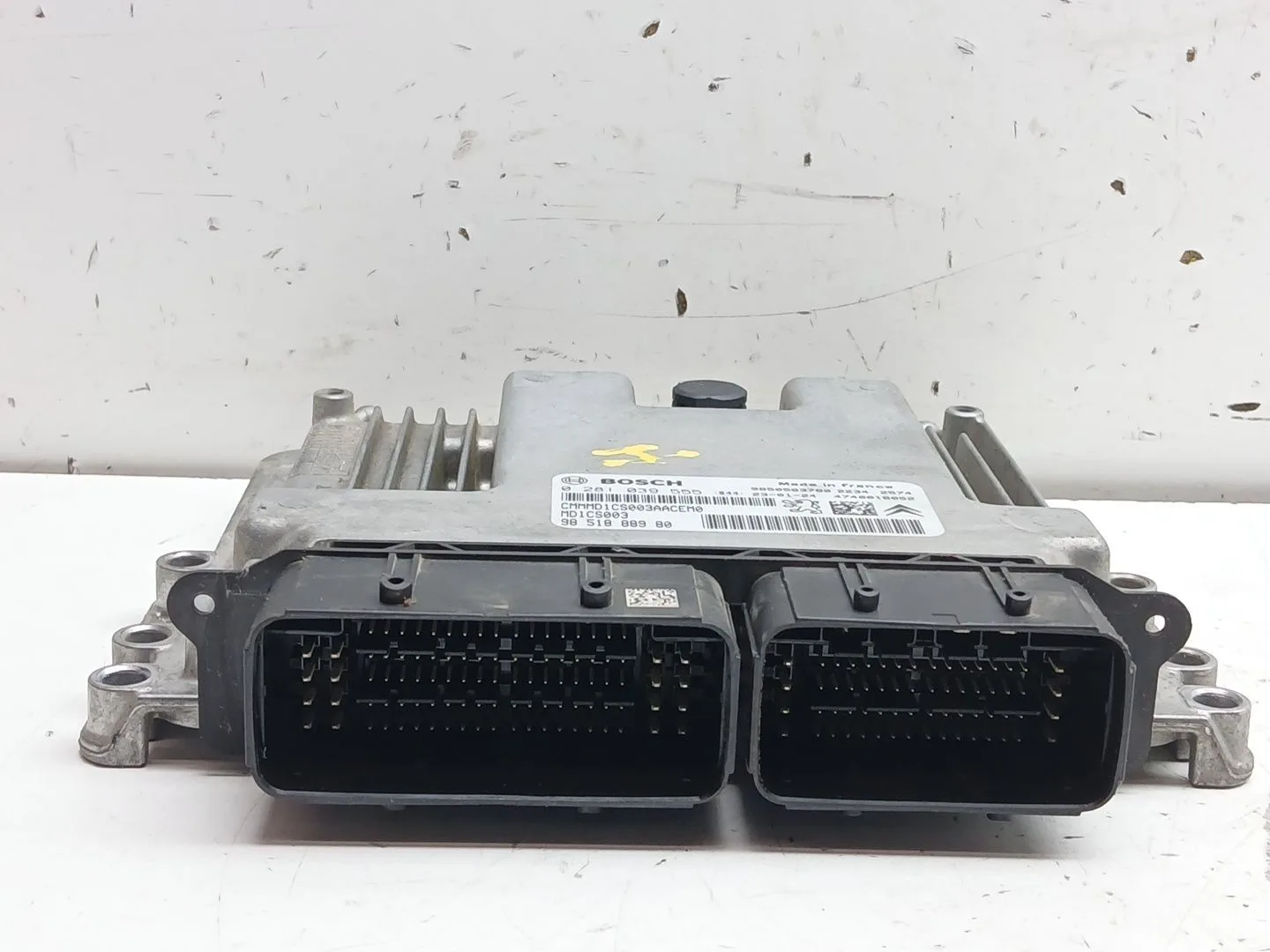 Centralita Motor Uce para Opel Combo E Tour / Life (K9)