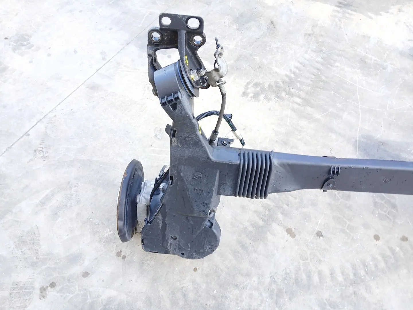 Puente Trasero para Opel Combo E Tour / Life (K9)