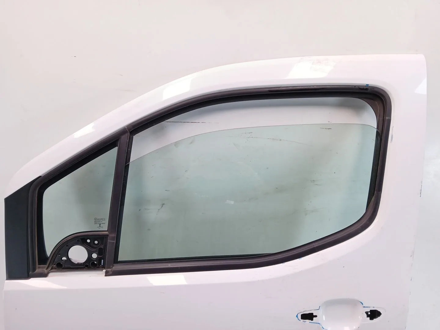 Puerta Delantera Izquierda para Opel Combo E Tour / Life (K9)