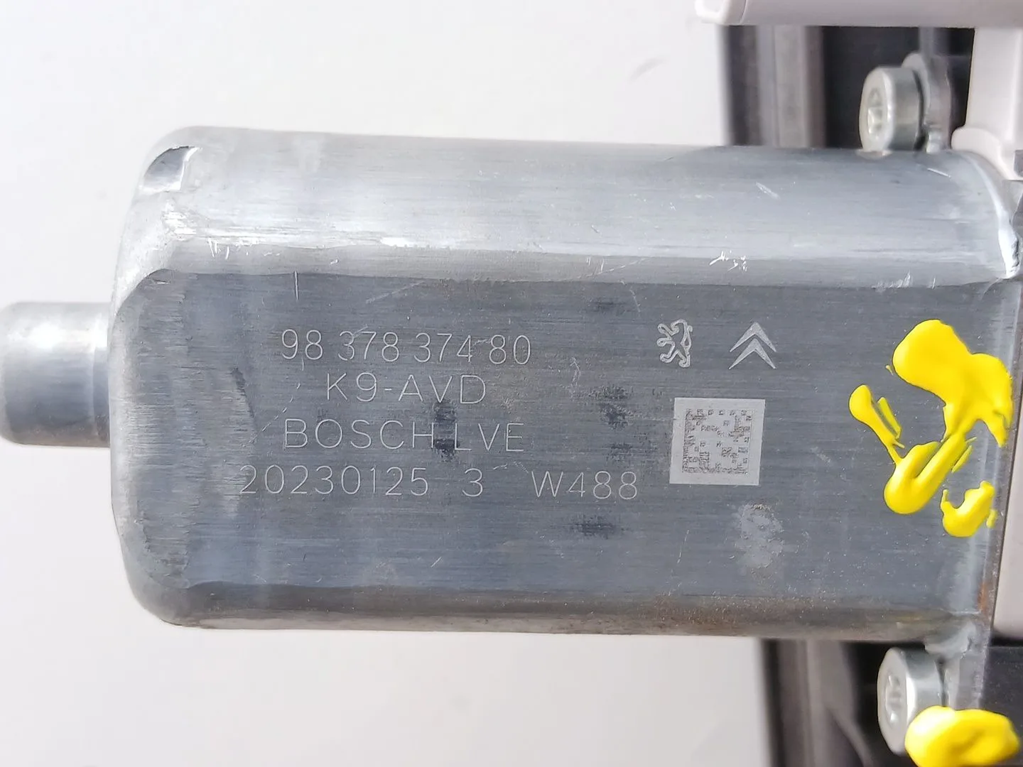 Elevalunas Delantero Derecho para Opel Combo E Tour / Life (K9)
