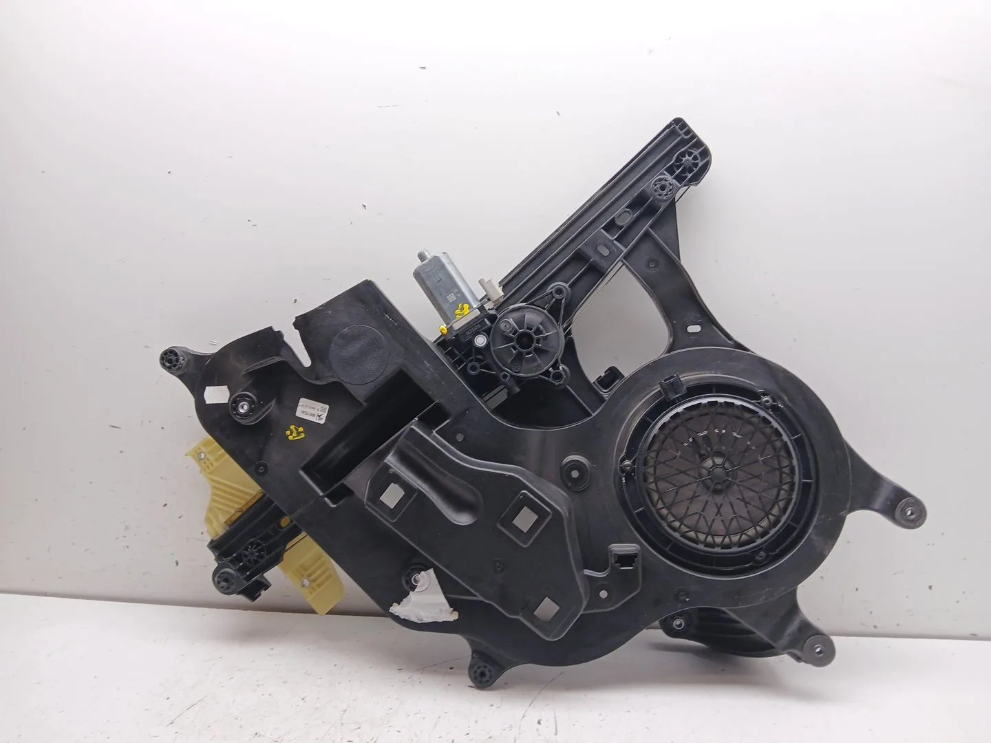 Elevalunas Delantero Derecho para Opel Combo E Tour / Life (K9)