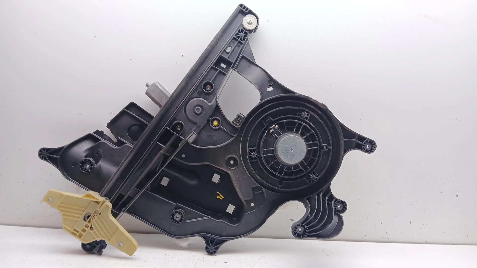 Elevalunas Delantero Izquierdo para Opel Combo E Tour / Life (K9)