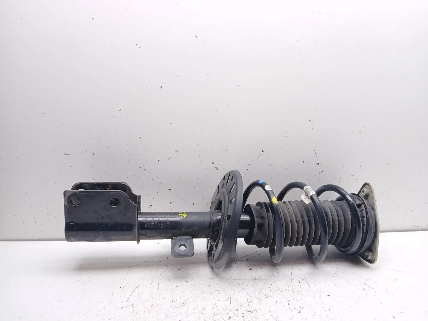 Amortiguador Delantero Derecho para Opel Combo E Tour / Life (K9)