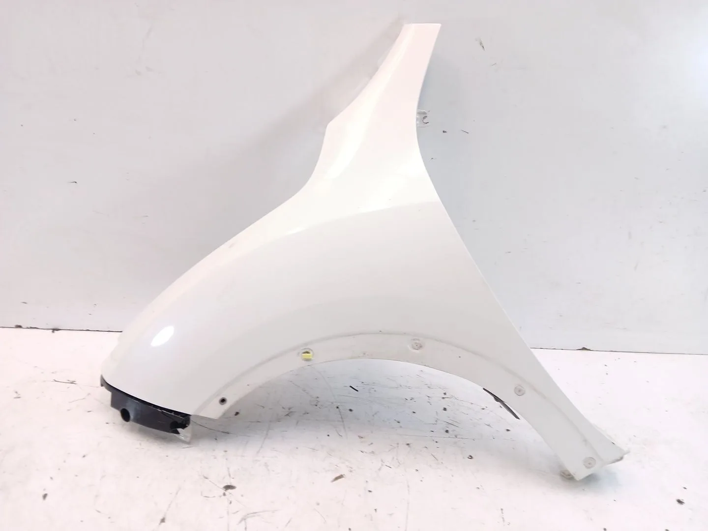 Aleta Delantera Izquierda para Nissan Juke (F15)