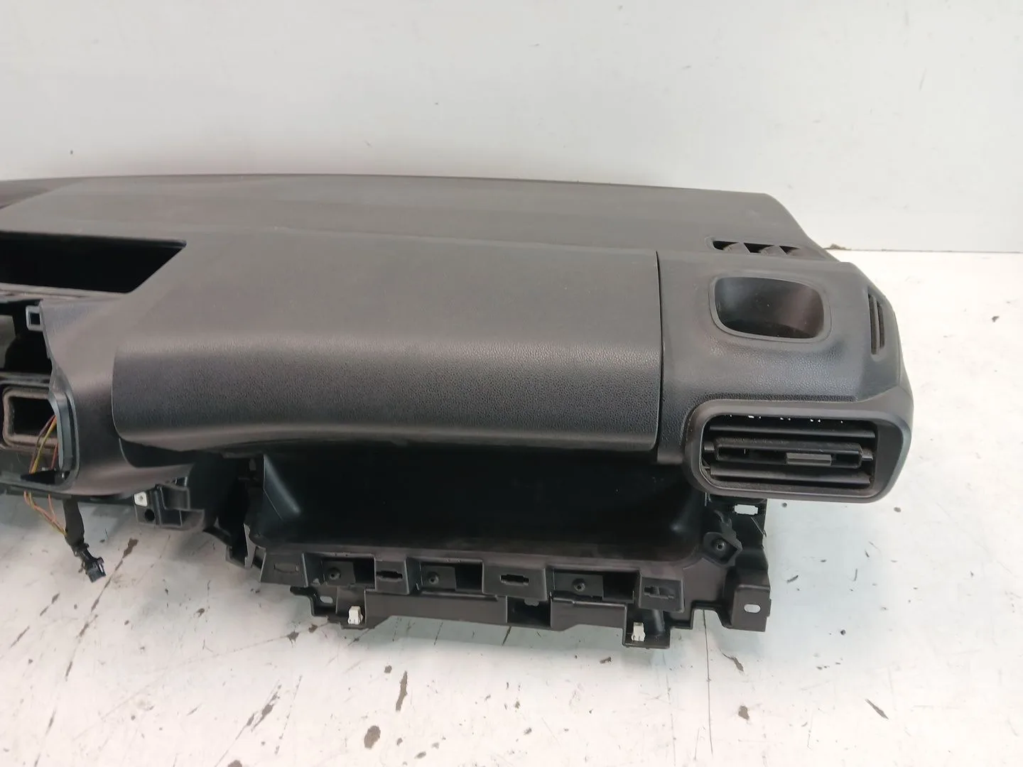 Salpicadero para Opel Combo E Tour / Life (K9)