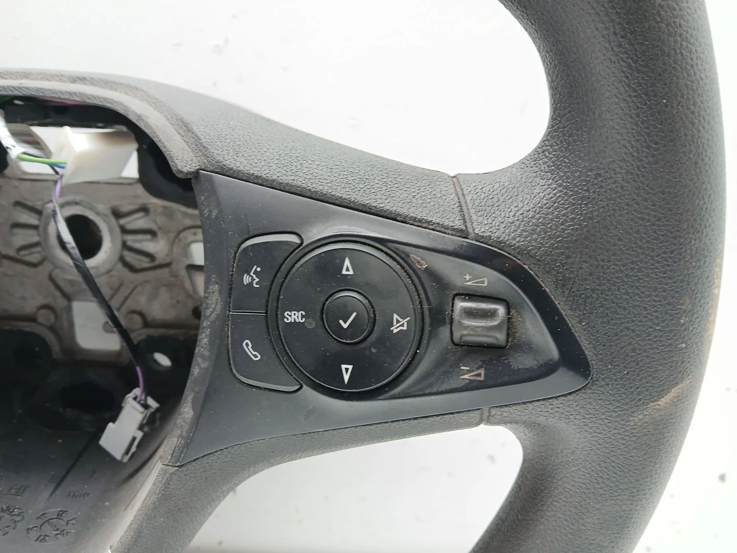 Volante para Opel Combo E Tour / Life (K9)