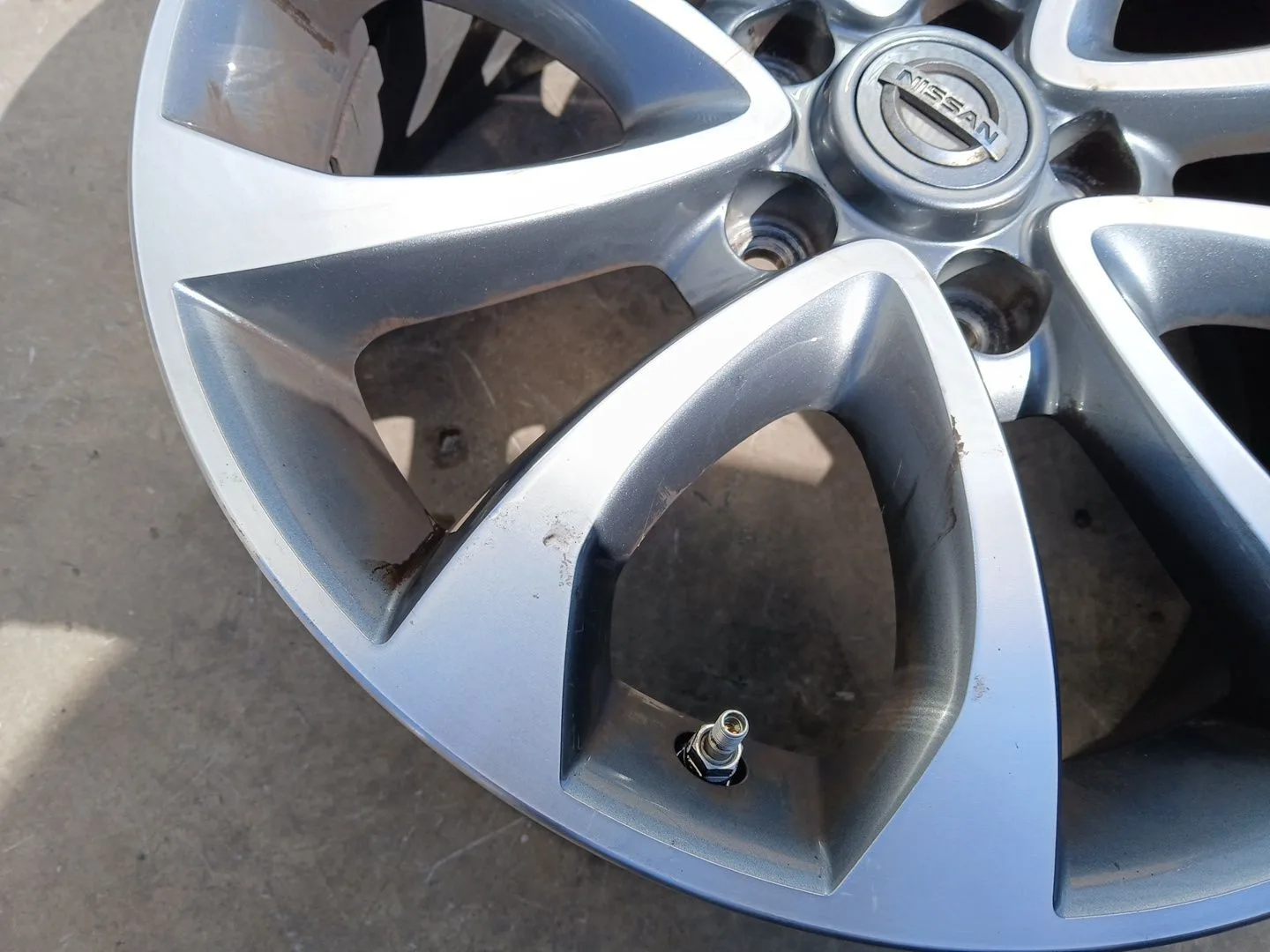 Llanta para Nissan Juke (F15)