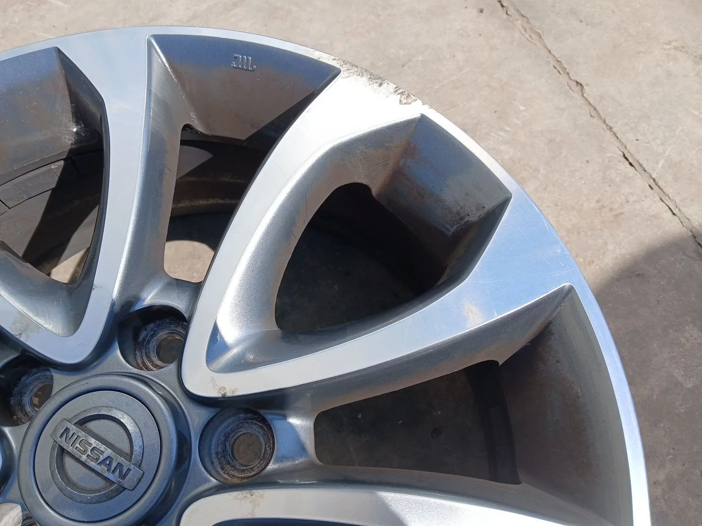 Llanta para Nissan Juke (F15)