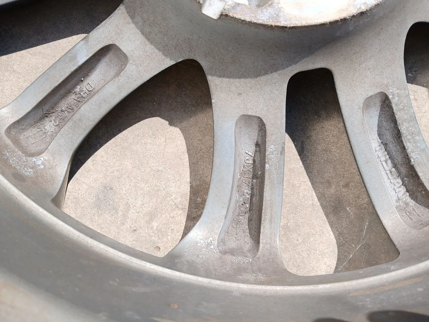 Llanta para Nissan Juke (F15)