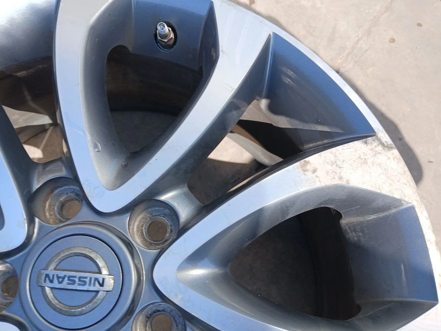 Llanta para Nissan Juke (F15)
