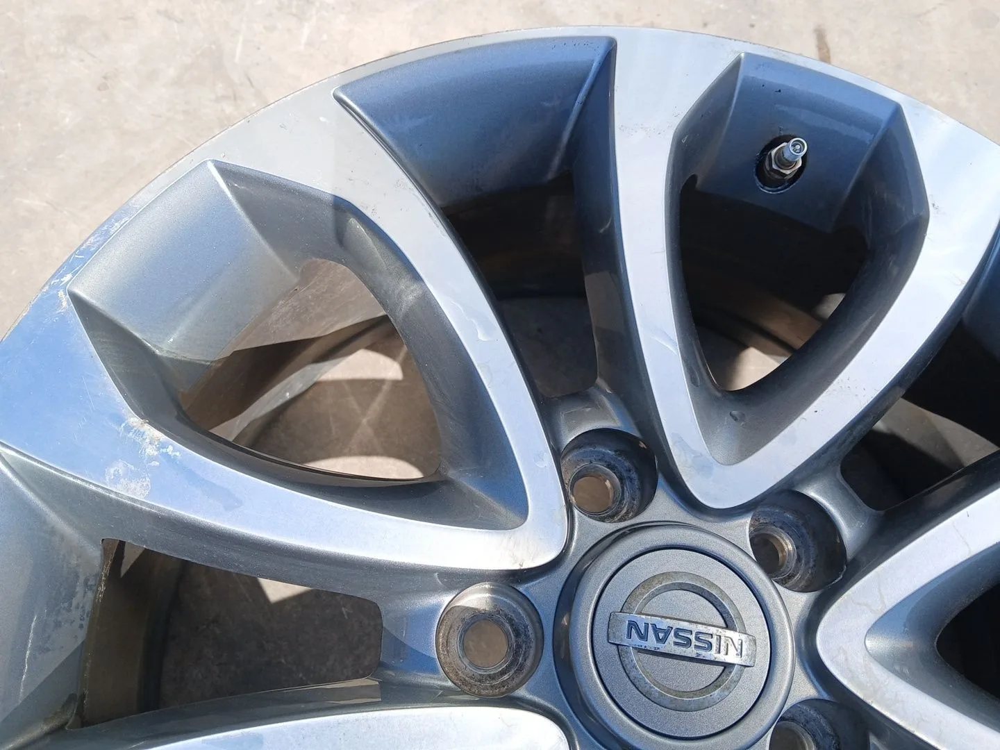 Llanta para Nissan Juke (F15)