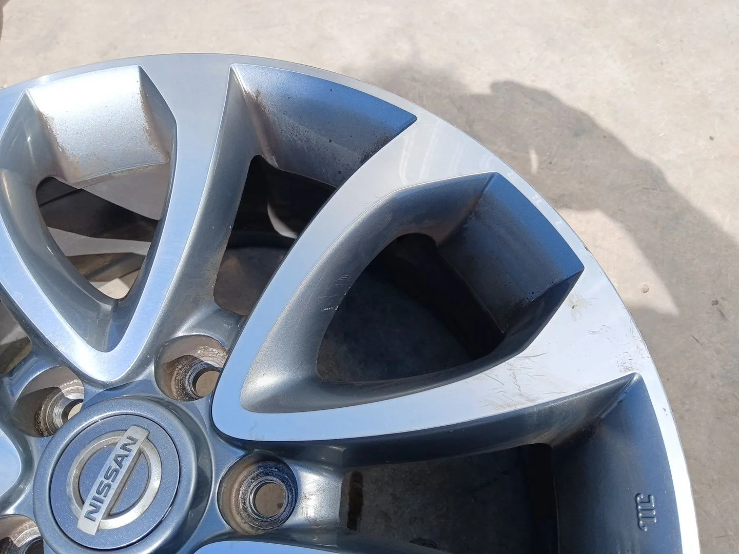 Llanta para Nissan Juke (F15)