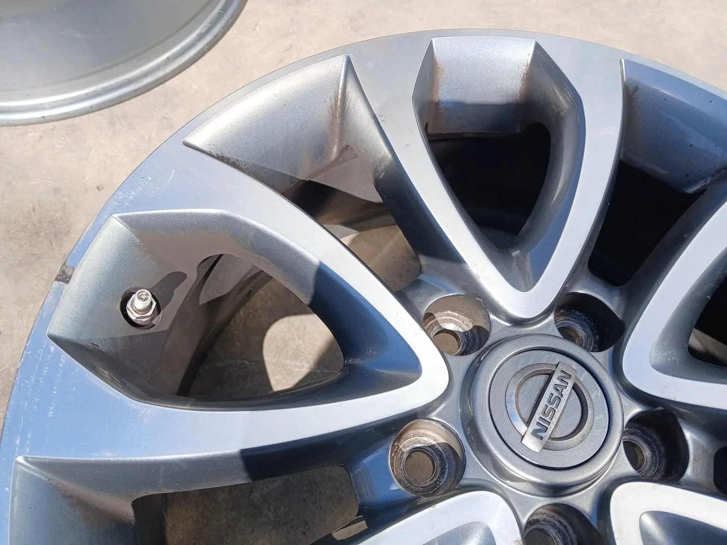 Llanta para Nissan Juke (F15)