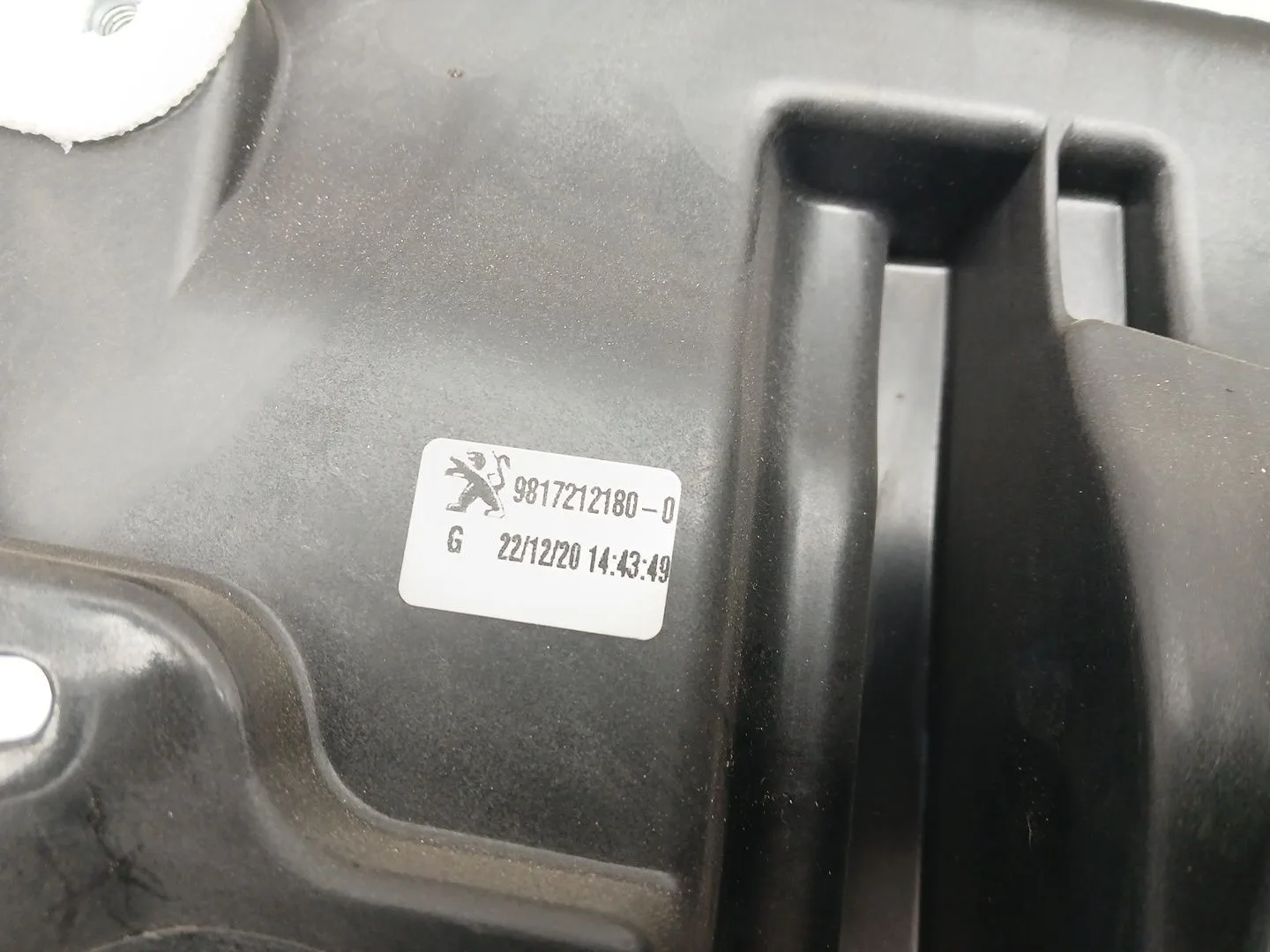 Elevalunas Delantero Izquierdo para Opel Combo E Tour / Life (K9)