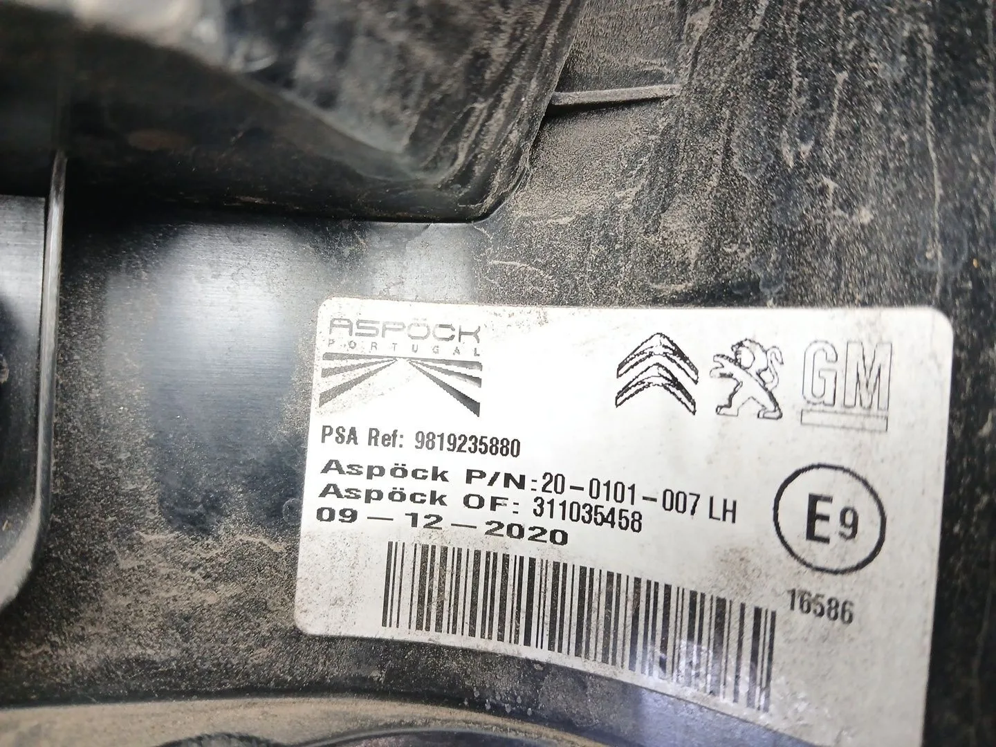 Piloto Trasero Izquierdo para Opel Combo E Tour / Life (K9)