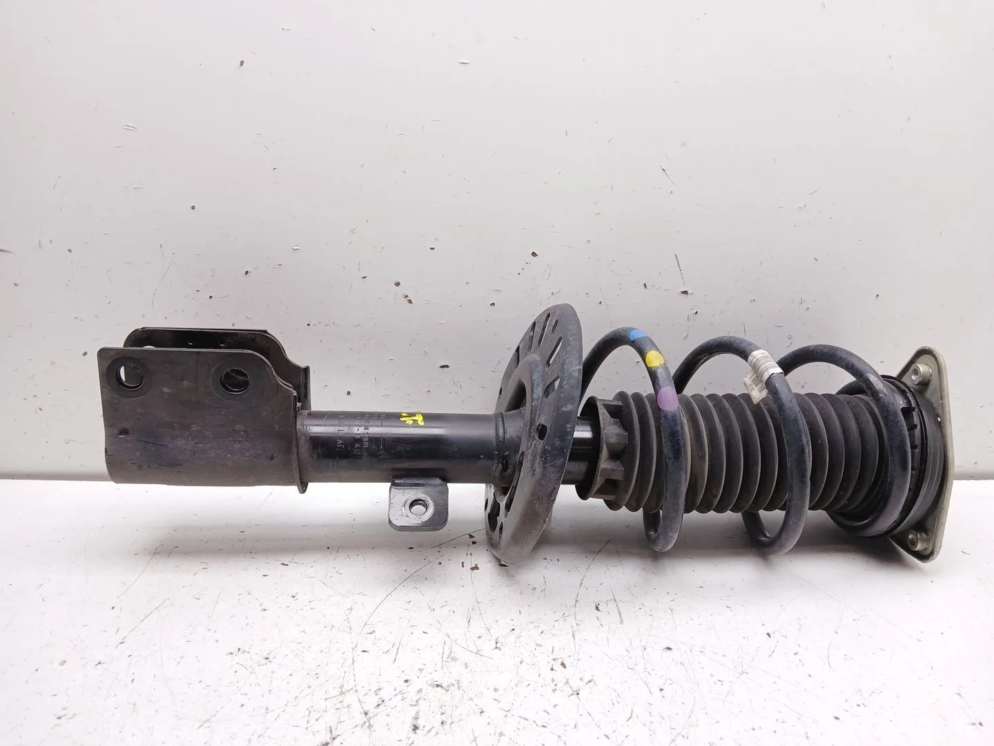 Amortiguador Delantero Derecho para Opel Combo E Tour / Life (K9)