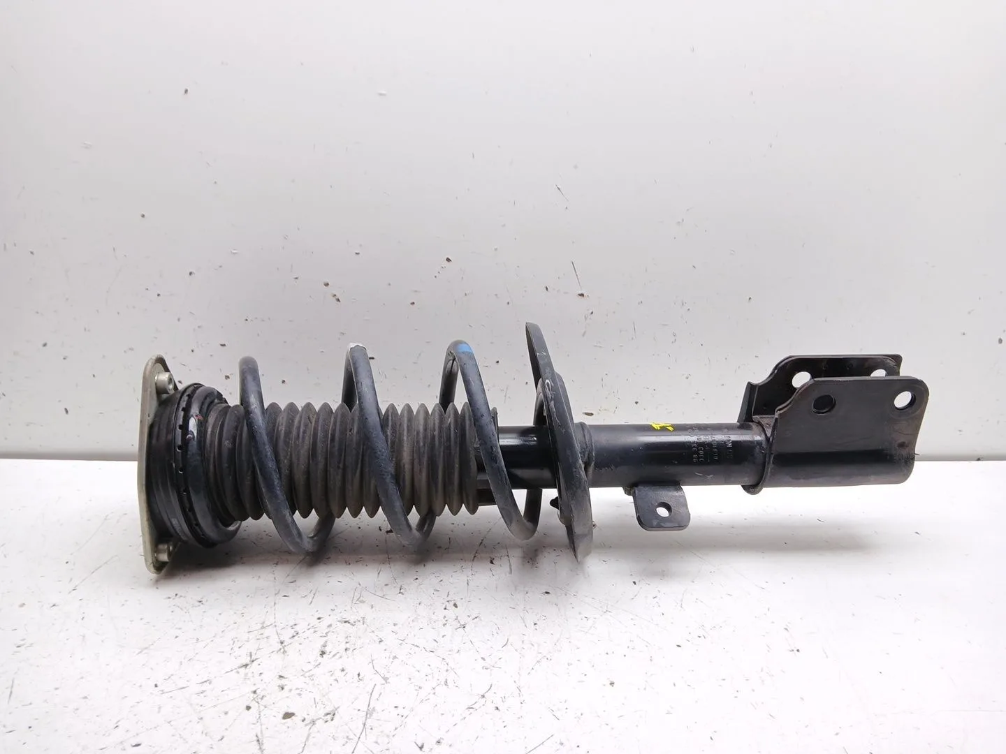 Amortiguador Delantero Derecho para Opel Combo E Tour / Life (K9)