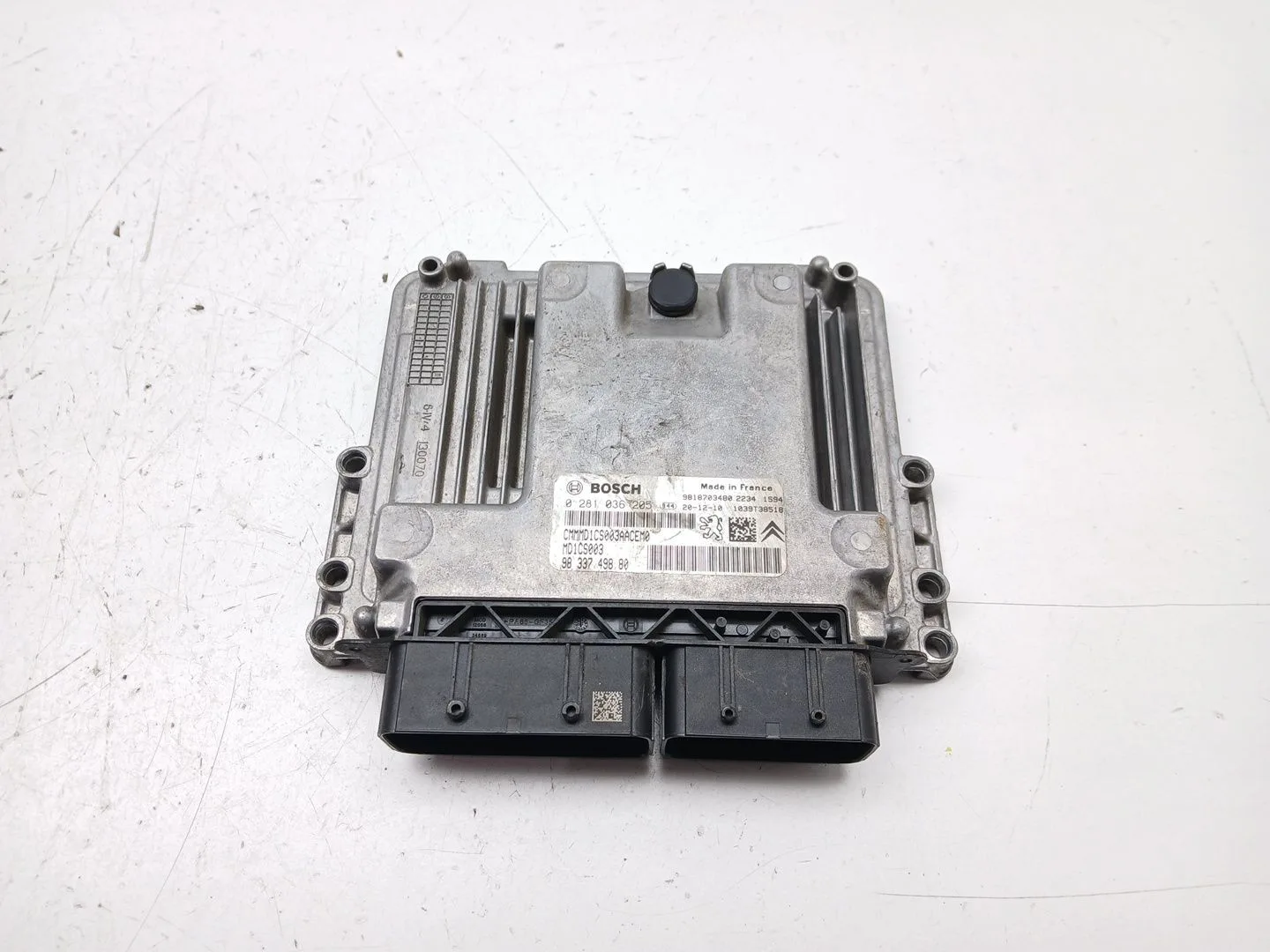 Centralita Motor Uce para Opel Combo E Tour / Life (K9)