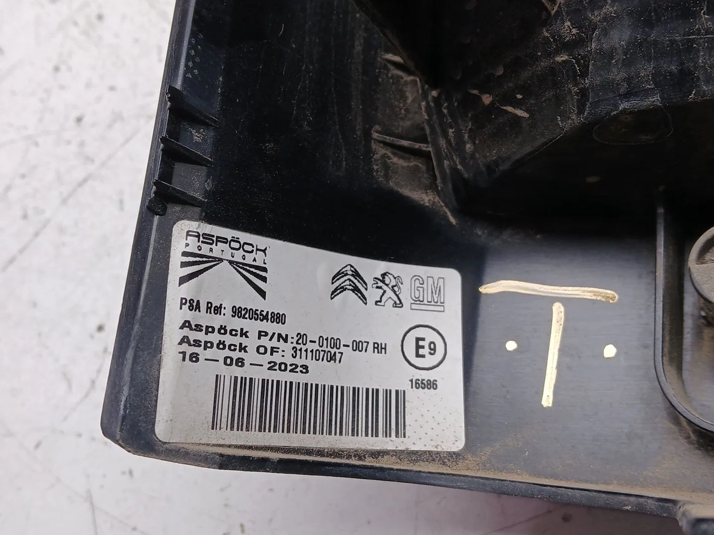 Piloto Trasero Derecho para Opel Combo Furgoneta/Monovolumen (K9)