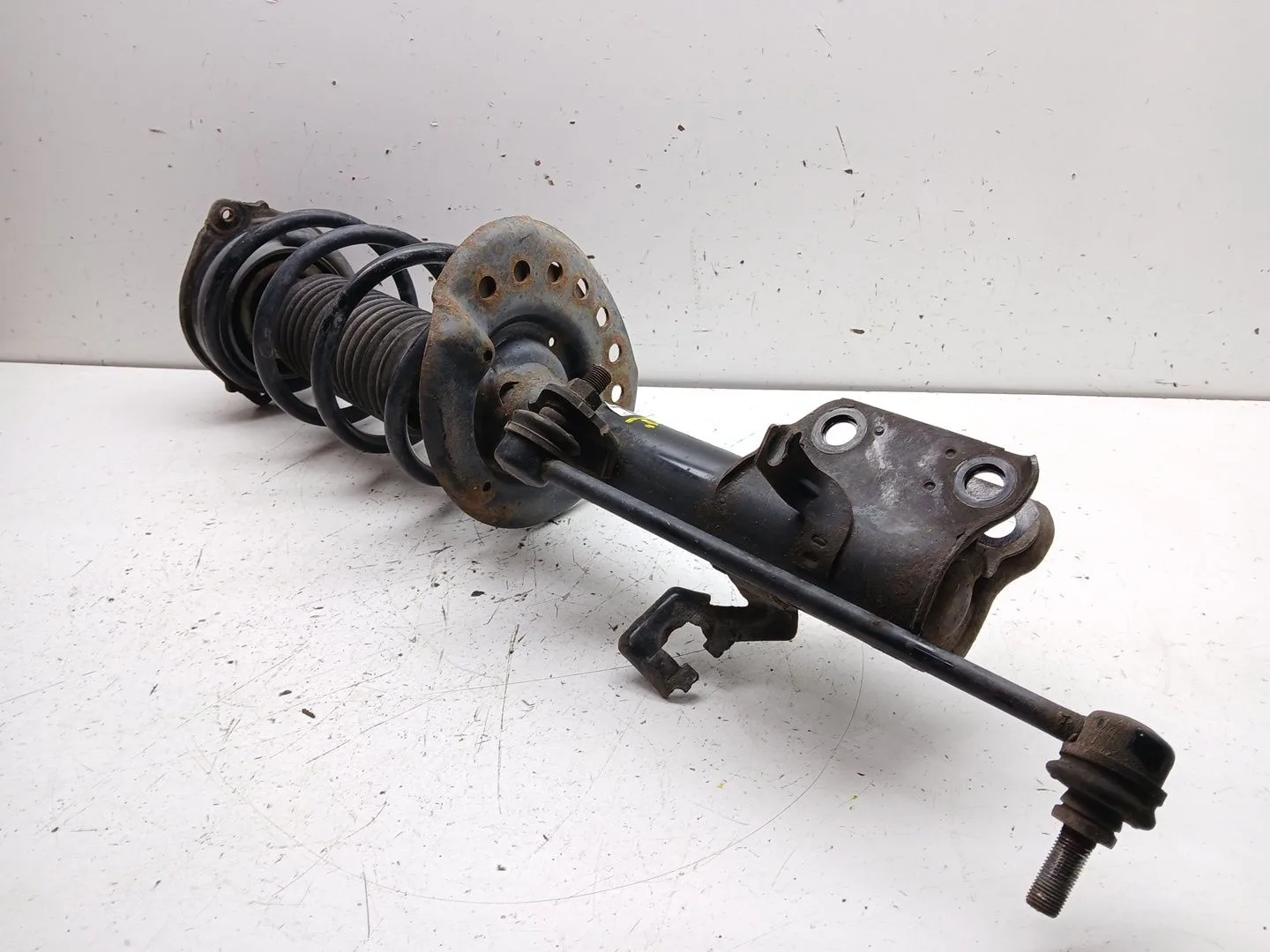 Amortiguador Delantero Derecho para Nissan Juke (F15)