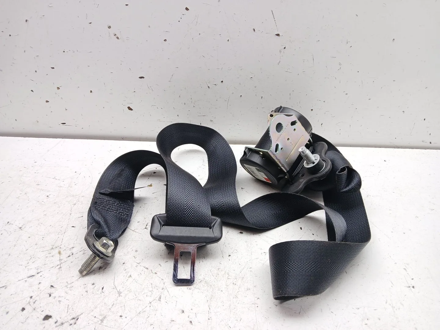 Cinturon Seguridad Trasero Izquierdo para Nissan Juke (F15)