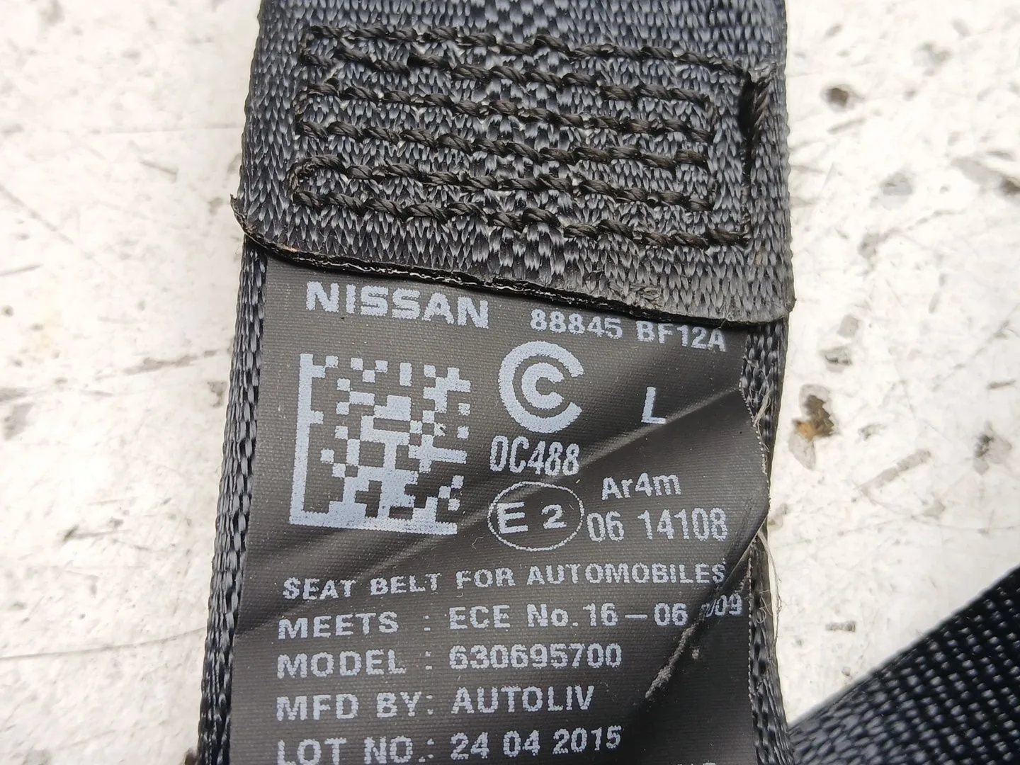 Cinturon Seguridad Trasero Izquierdo para Nissan Juke (F15)