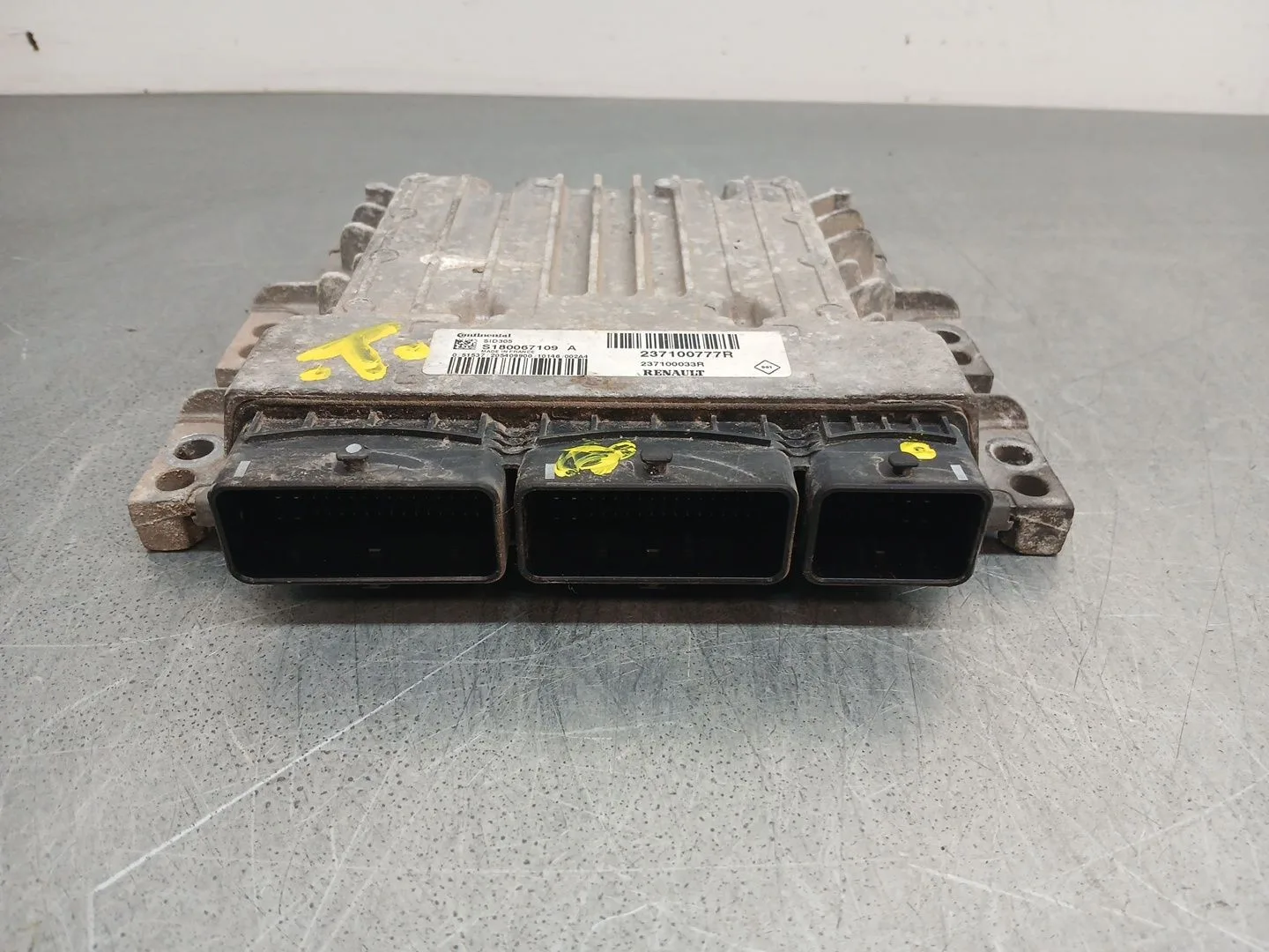 Centralita Motor Uce para Renault Megane Iii Sport Tourer