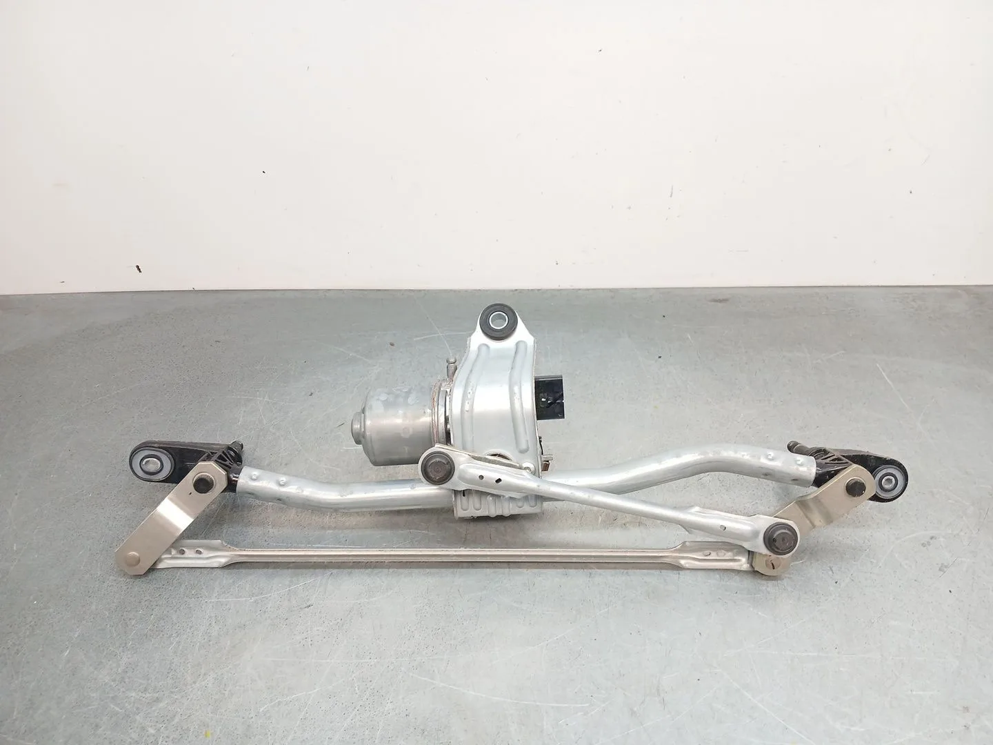 Motor Limpia Delantero para Omoda 5