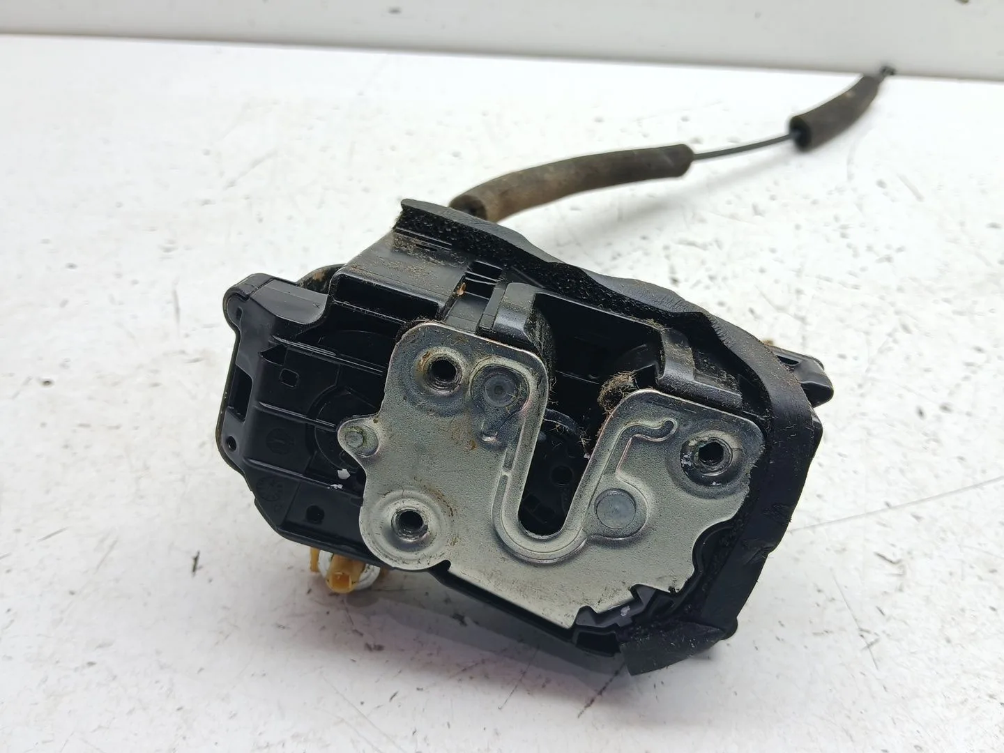 Cerradura Puerta Delantera Derecha para Omoda 5