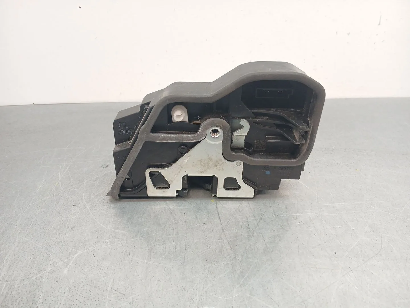 Cerradura Puerta Delantera Izquierda para Bmw 3 (E90)