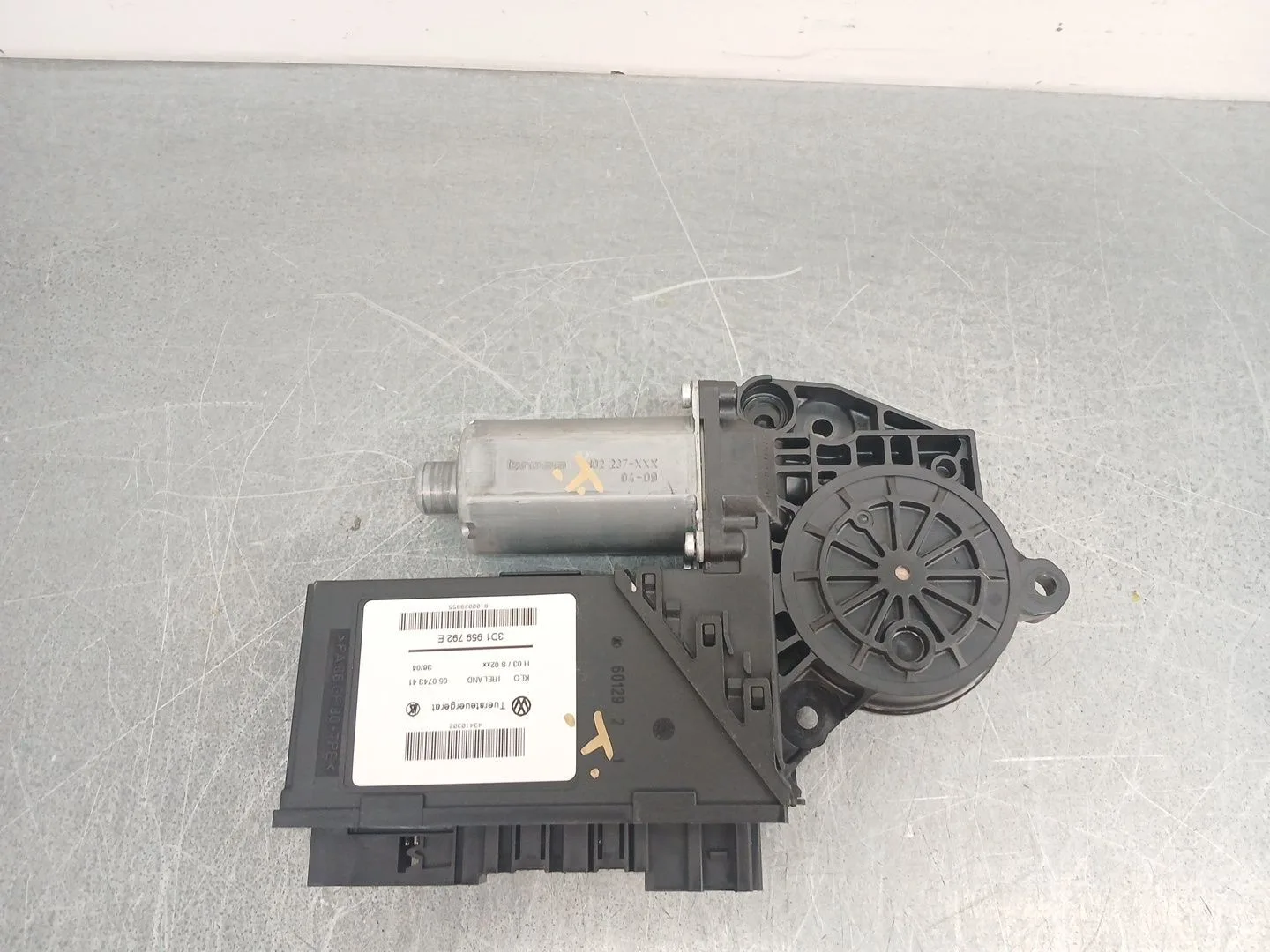 Motor Elevalunas Delantero Derecho para Porsche Cayenne (9Pa)