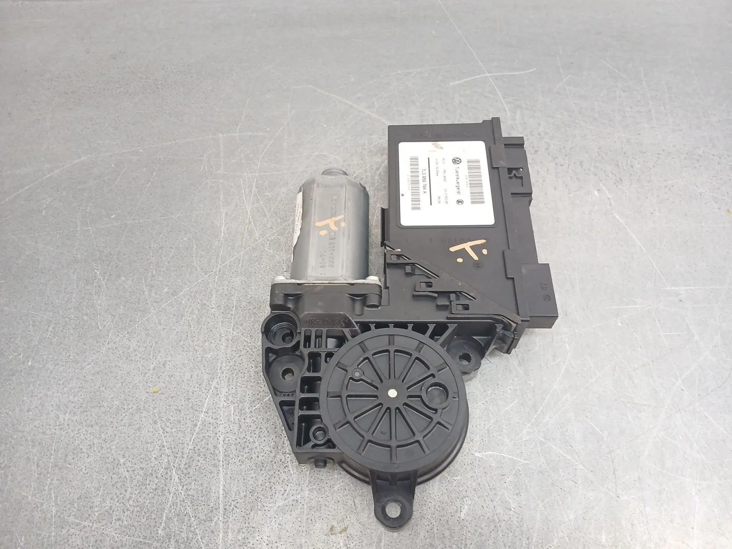 Motor Elevalunas Trasero Derecho para Porsche Cayenne (9Pa)