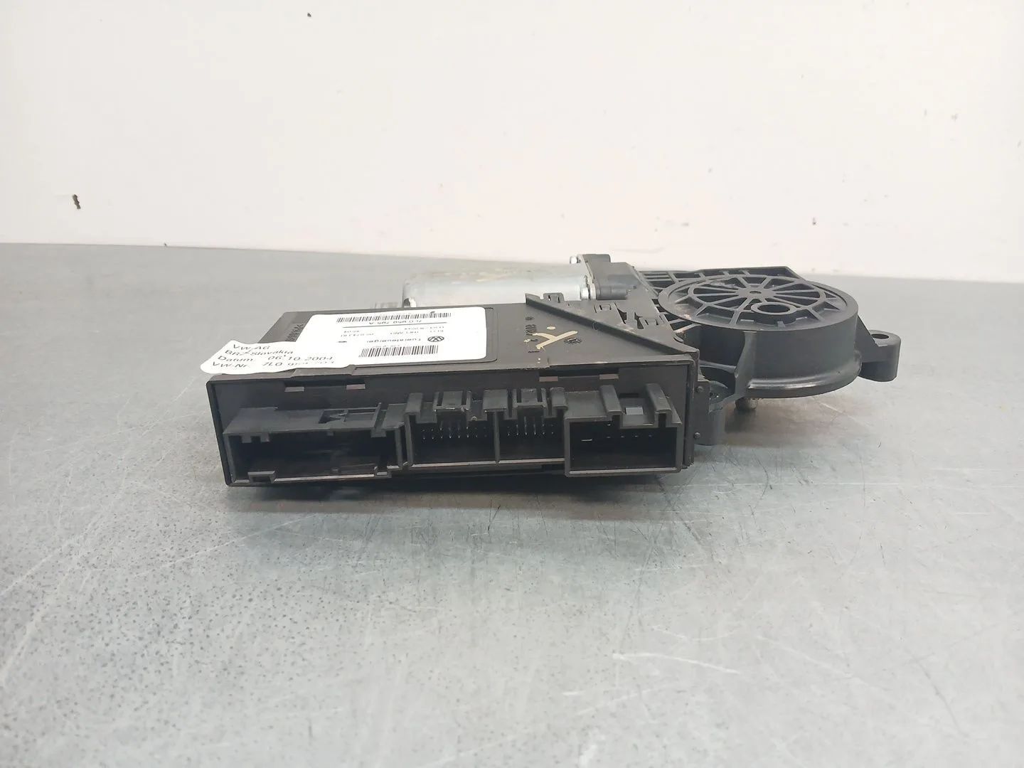 Motor Elevalunas Trasero Izquierdo para Porsche Cayenne (9Pa)