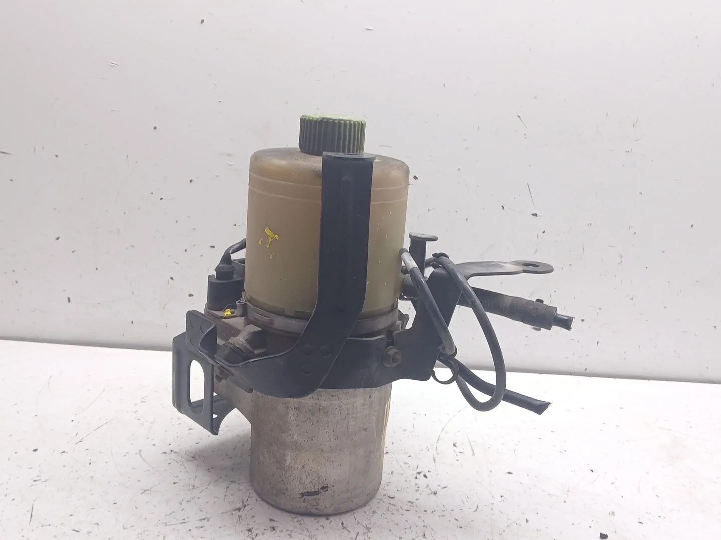 Bomba Direccion para Seat Ibiza Iii (6L1)