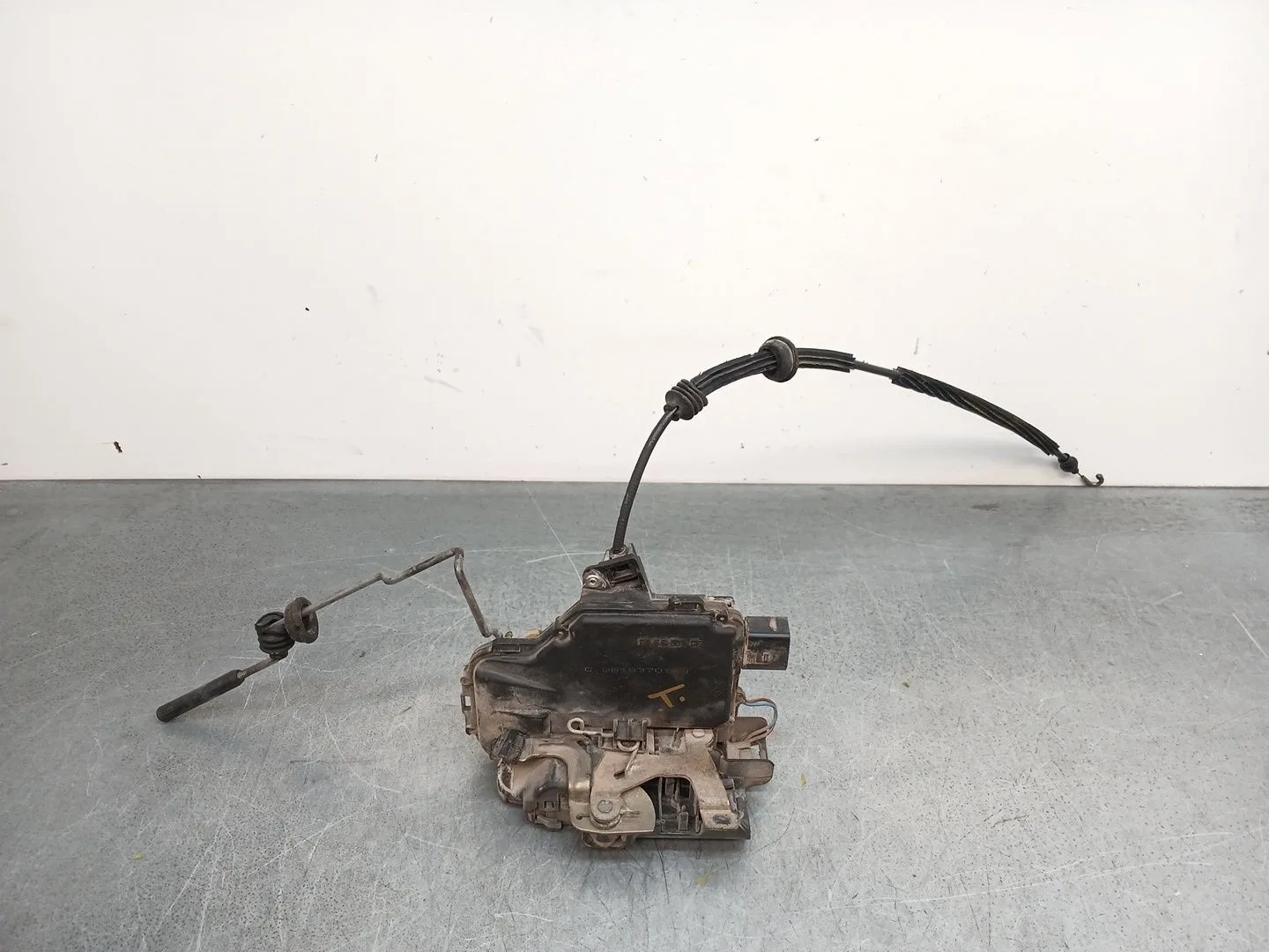 Cerradura Puerta Delantera Derecha para Volkswagen New Beetle (9C1, 1C1)