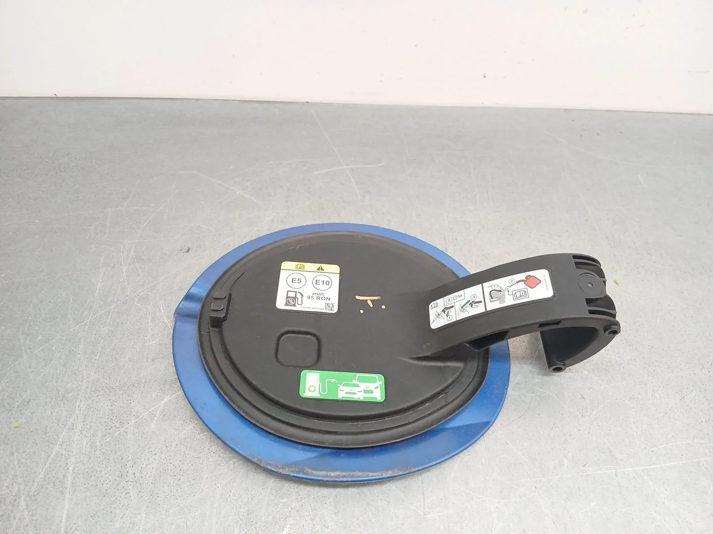 Tapa Exterior Combustible para Ford Puma (J2K, Cf7)