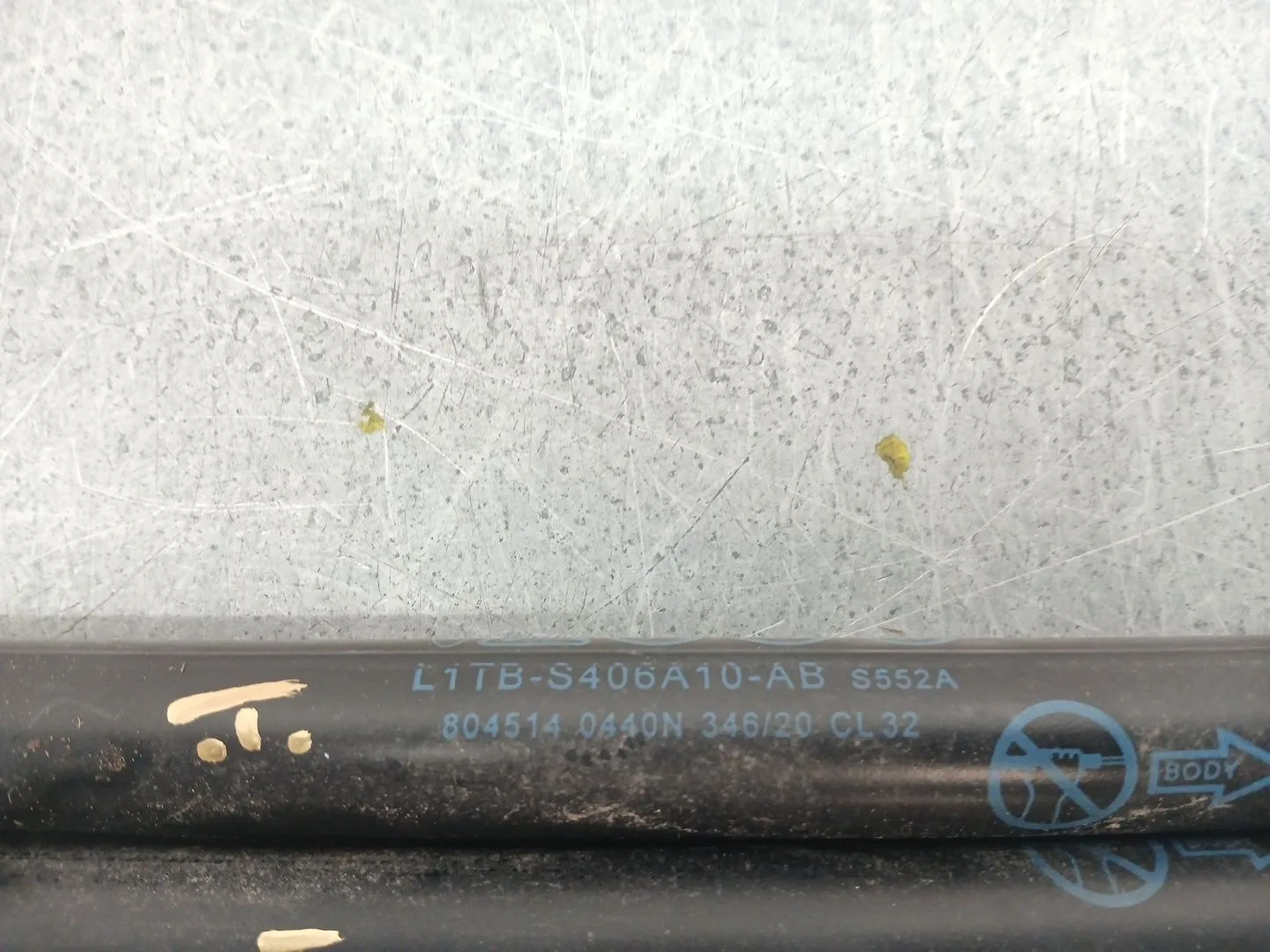 Amortiguadores Maletero / Porton para Ford Puma (J2K, Cf7)