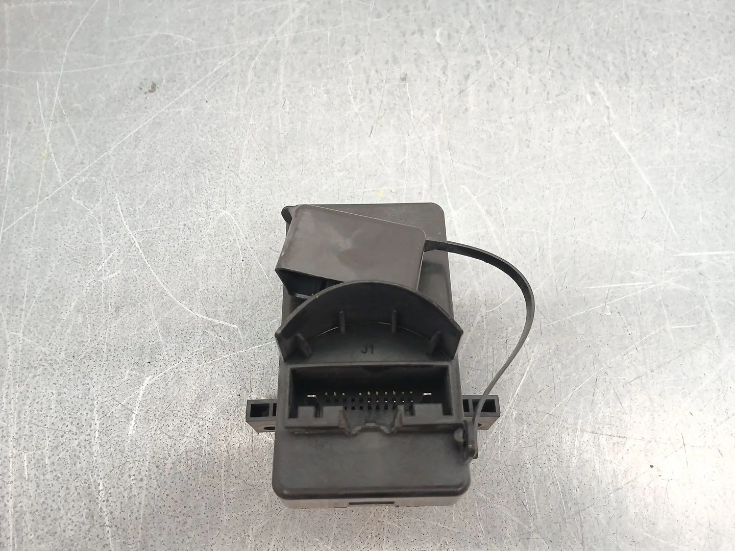 Modulo Electronico para Ford Puma (J2K, Cf7)