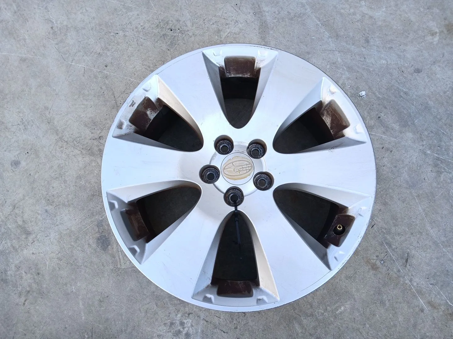 Llanta para Subaru Legacy V (Bm)