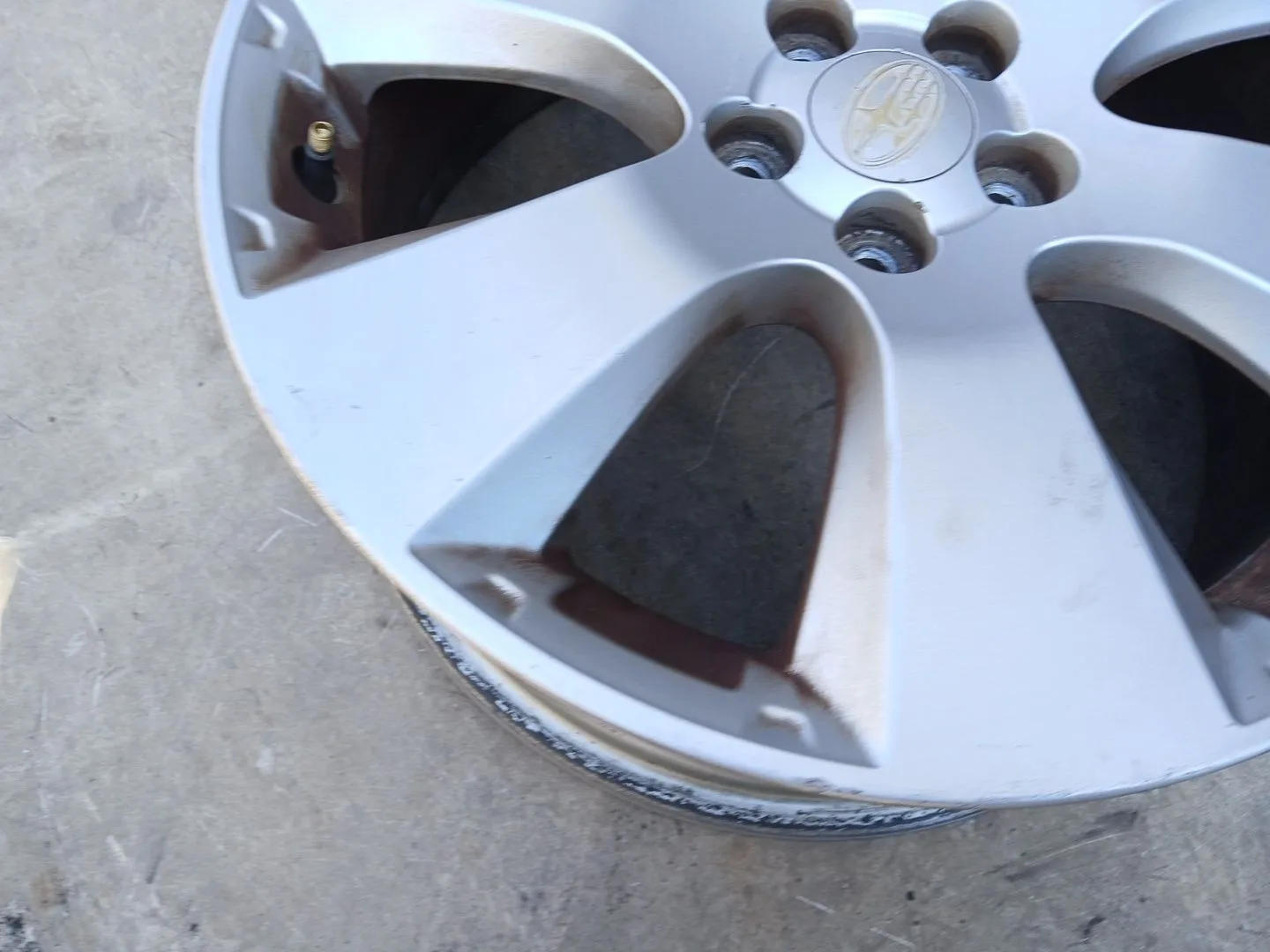 Llanta para Subaru Legacy V (Bm)