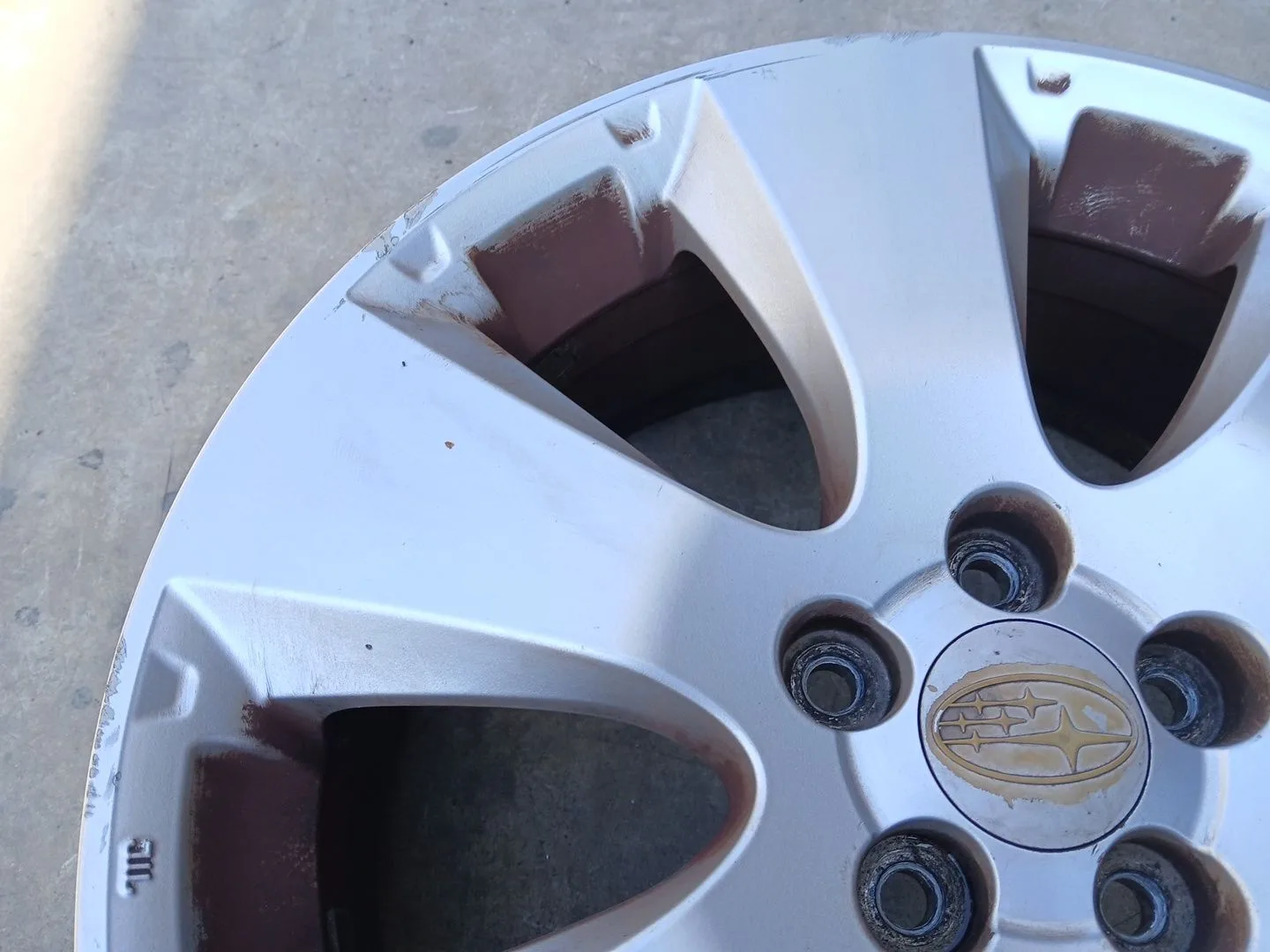 Llanta para Subaru Legacy V (Bm)