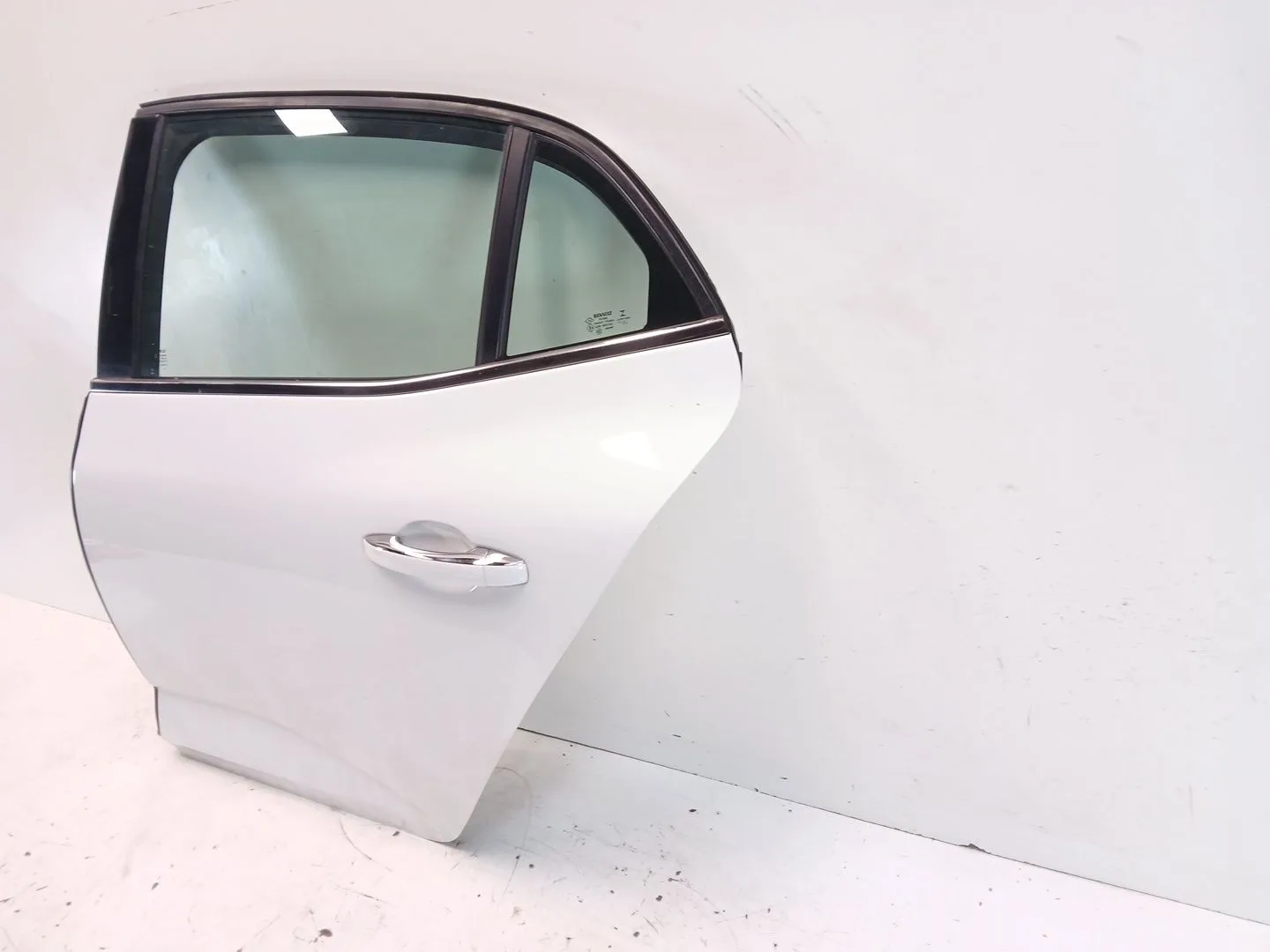 Puerta Trasera Izquierda para Renault Megane Iv Hatchback (B9A/M/N_)